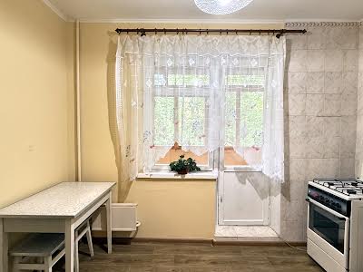 квартира по адресу Академіка Кіпріанова ул., 4