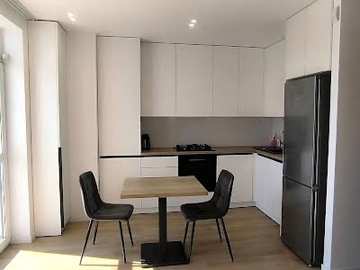 квартира за адресою Пекарська, 30