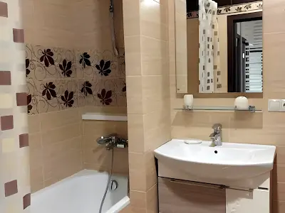 квартира за адресою Регенераторна вул., 4 к5
