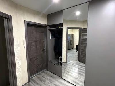 квартира за адресою Теплична вул., 48