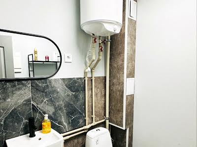 коммерческая по адресу Независимости ул., 21