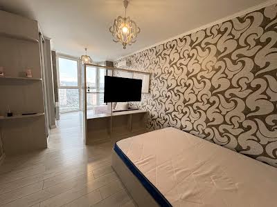 квартира за адресою Драгоманова вул., 2Б