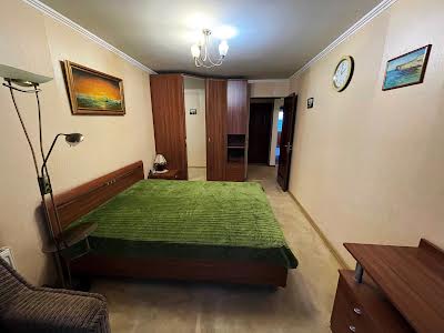 квартира за адресою Героїв Дніпра вул., 6