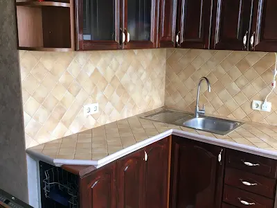 квартира за адресою Богатирська вул., 20