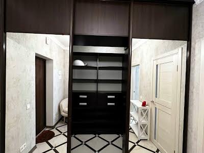 квартира за адресою Деміївська вул., 14