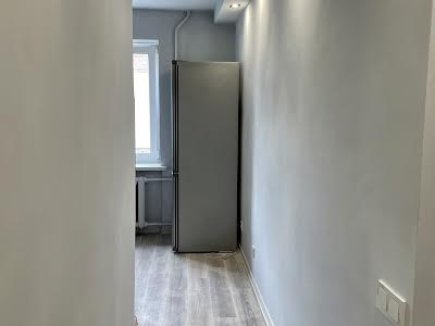 квартира за адресою Дніпровська вул., 2