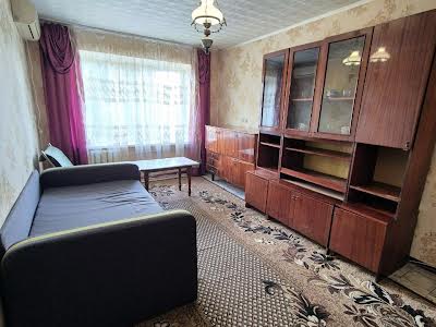 квартира за адресою Василя Сухомлинського вул. (Совхозна), 54а