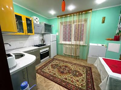 квартира за адресою Масивна вул., 32
