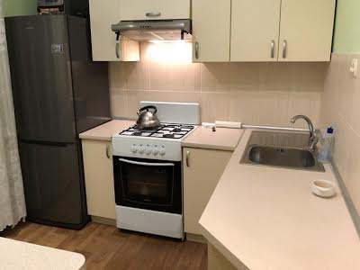 квартира за адресою Ольжича вул., 12