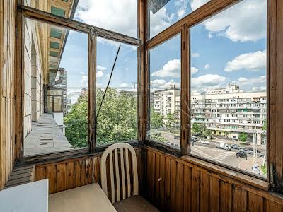 квартира за адресою Михайла Бойчука вул. (Кіквідзе), 2/34