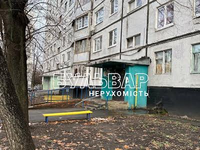 квартира по адресу Гвардейцев-Широнинцев ул., 5