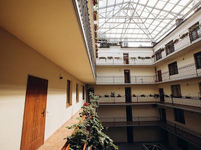 квартира за адресою Ринок пл., 1