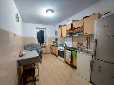 квартира по адресу Володимира Великого, 19
