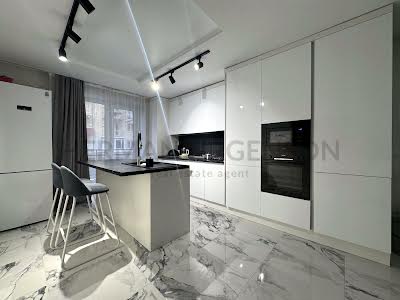 квартира за адресою Линтура, 7