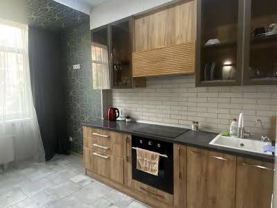 квартира по адресу Французский бульв., 60г