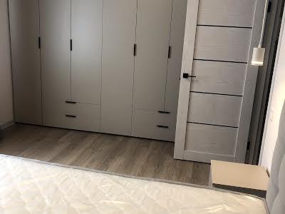 квартира за адресою Архітектора Вербицького вул., 1-В