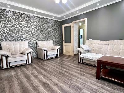 квартира за адресою Степана Бандери вул. (Попова), 31