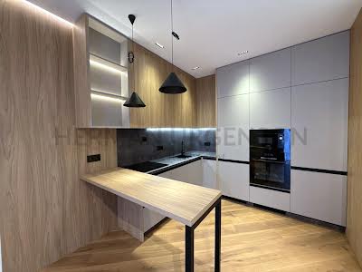 квартира за адресою Бобяка, 1