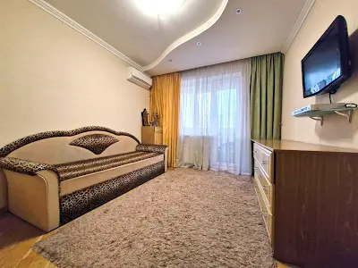 квартира за адресою Святошинська вул., 27