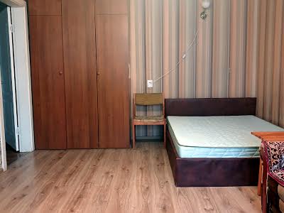 квартира по адресу Червоной Калины просп. (Владимира Маяковского), 93а