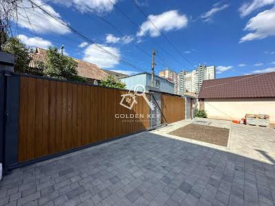 дом по адресу Курська, 8