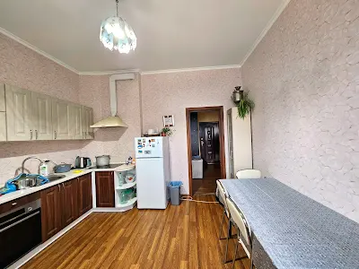 квартира за адресою Миколи Лаврухіна вул., 6