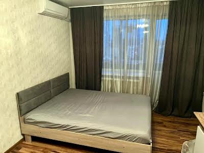квартира по адресу Богдана Гаврилишина ул. (Ванди Василевської), 4