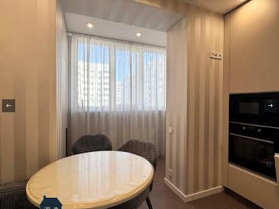 квартира по адресу Ньютона ул., 104