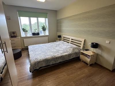 квартира за адресою Шевченка вул., 165а