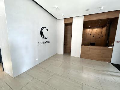 квартира за адресою Зарічна вул., 4
