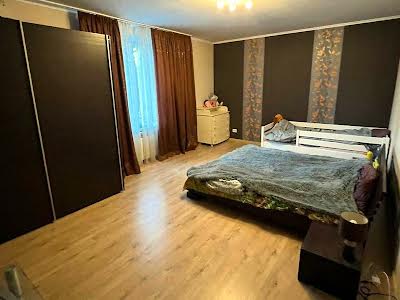 квартира за адресою Братів Горобців вул. (Дмитра Кедріна), 66