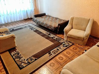 квартира за адресою Академіка Кіпріанова вул., 4