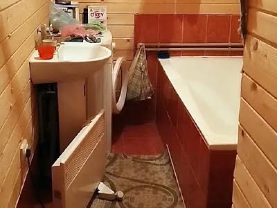 дом по адресу Українська