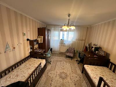 квартира по адресу Металургів ул., 8
