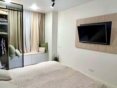 квартира за адресою Регенераторна вул., 4