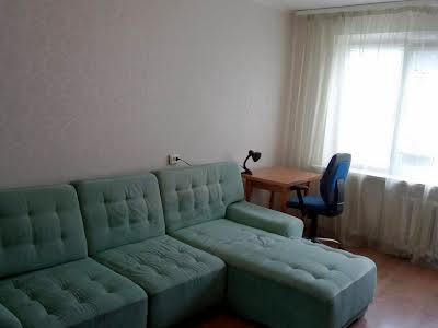 квартира за адресою Паркова вул., 76