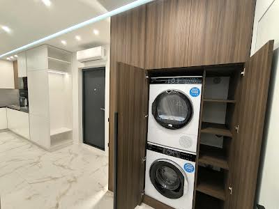 квартира по адресу Крайковского ул., 1