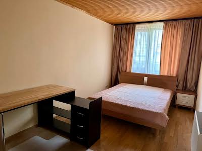 будинок за адресою Корольова