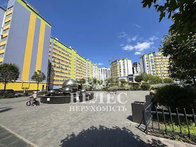 квартира за адресою Яблунева вул., 11