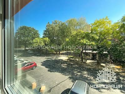 коммерческая по адресу Загорская ул., 51