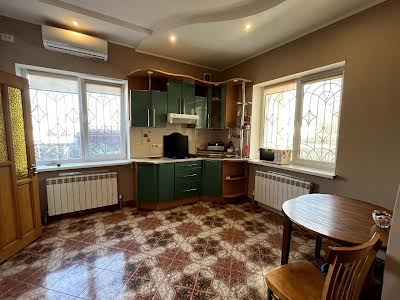 будинок за адресою Перша, 7