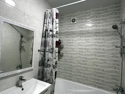 квартира за адресою Джерельна вул., 10