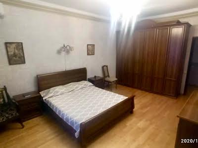 квартира за адресою Провіантська вул. (Галі Тимофєєвої), 3