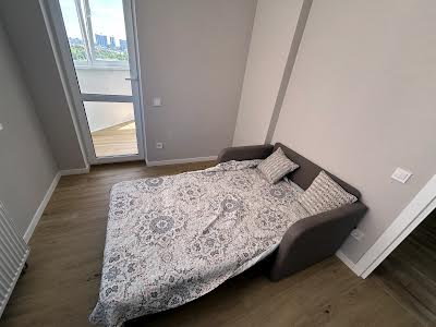 квартира за адресою Приозерний бульв., 5