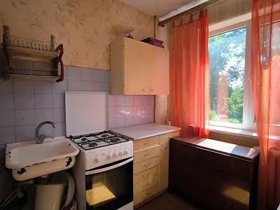 квартира за адресою Івана та Юрія Лип вул. (Гайдара), 31