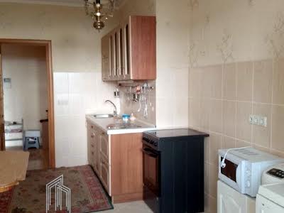 квартира за адресою Івана Крамського вул., 9