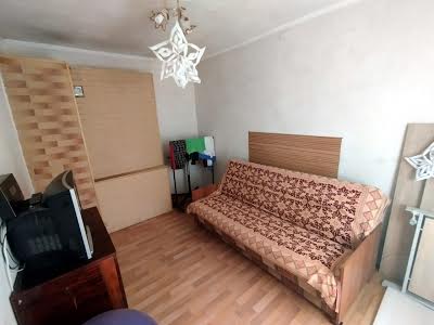 будинок за адресою с. Кищинці, Сонячна, 9