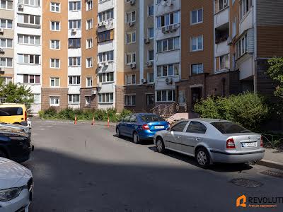 квартира за адресою Урлівська вул., 19