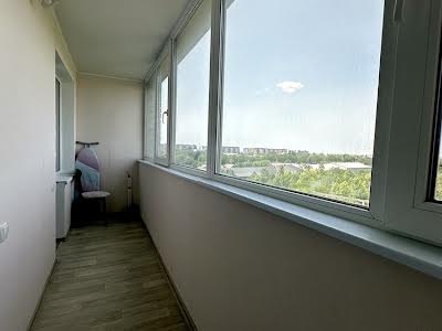 квартира за адресою Слави бульв., 56