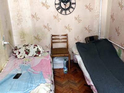 квартира за адресою Святославська вул., 15